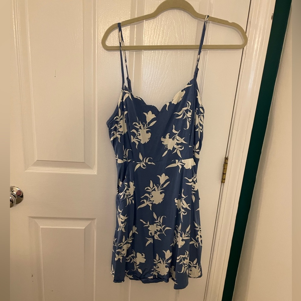 41 Hawthorne Beatriz Scallop Detail Dress